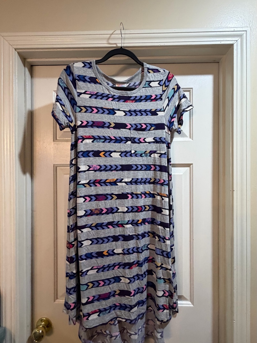 LuLaRoe Carly Striped Arrow-Print T-Shirt Dress - Gray with Multicolor Accents